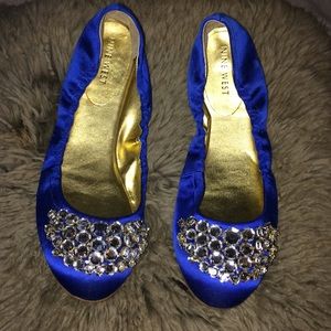 Nine West Blue/Gold toe studded ballet flats!